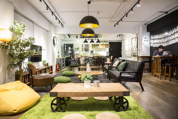 Lobby - We Come Hostel (Taipei)