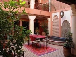 Courtyard - Riad Yamsara (Marrakech)