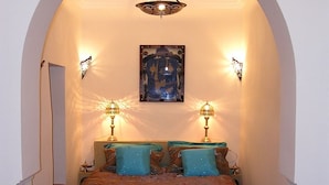 Standard Double Room, Private Bathroom (Bab ksour) | Cribs/infant beds, WiFi (free) - Riad Yamsara (Marrakech)
