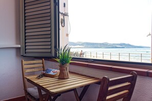 Leilighet, 1 soverom, 1. etasje | Terrasse/patio