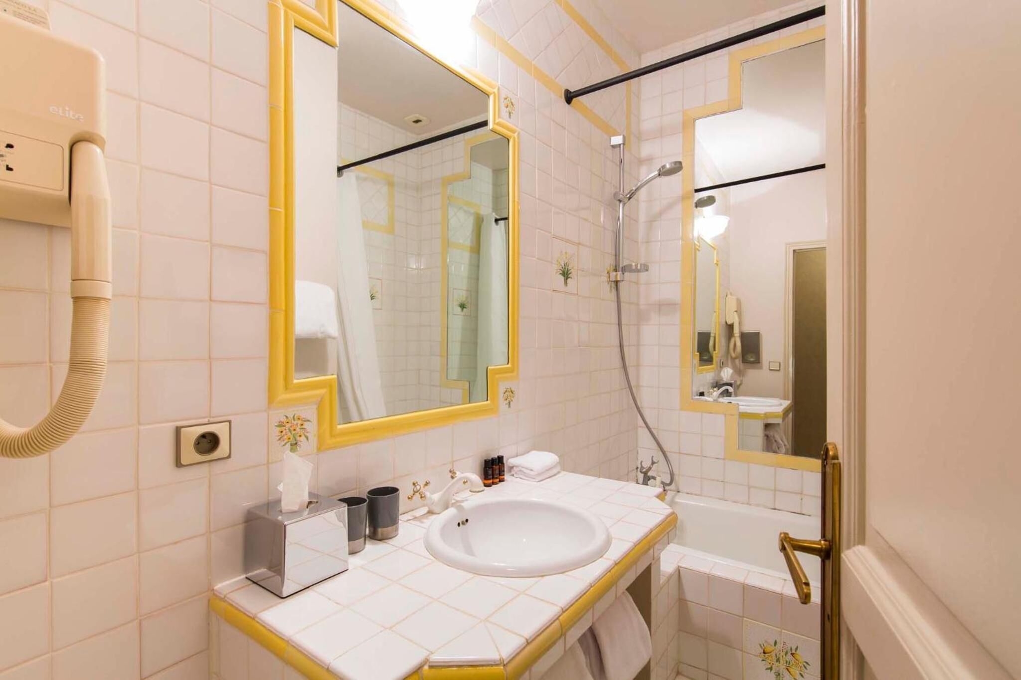 standard room, 1 double bed | bathroom | designer toiletries, hair dryer, towels