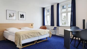 Junior Suite, 1 King Bed, City View