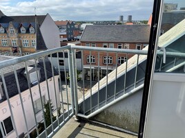 Single Room, Balcony, City View (bed of 1x90 cm) | Terrace/patio