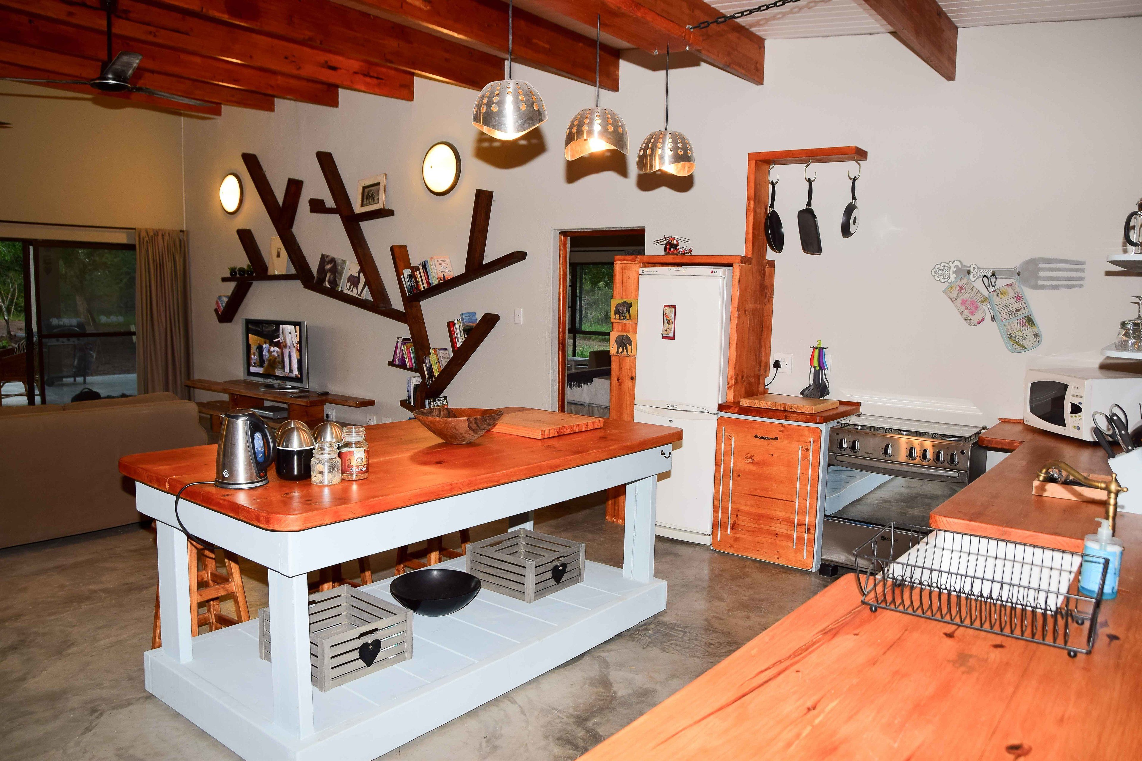 Luxury Villa, 2 Bedrooms, Garden View, Garden Area | Private kitchen | Full-size fridge, microwave, oven, stovetop