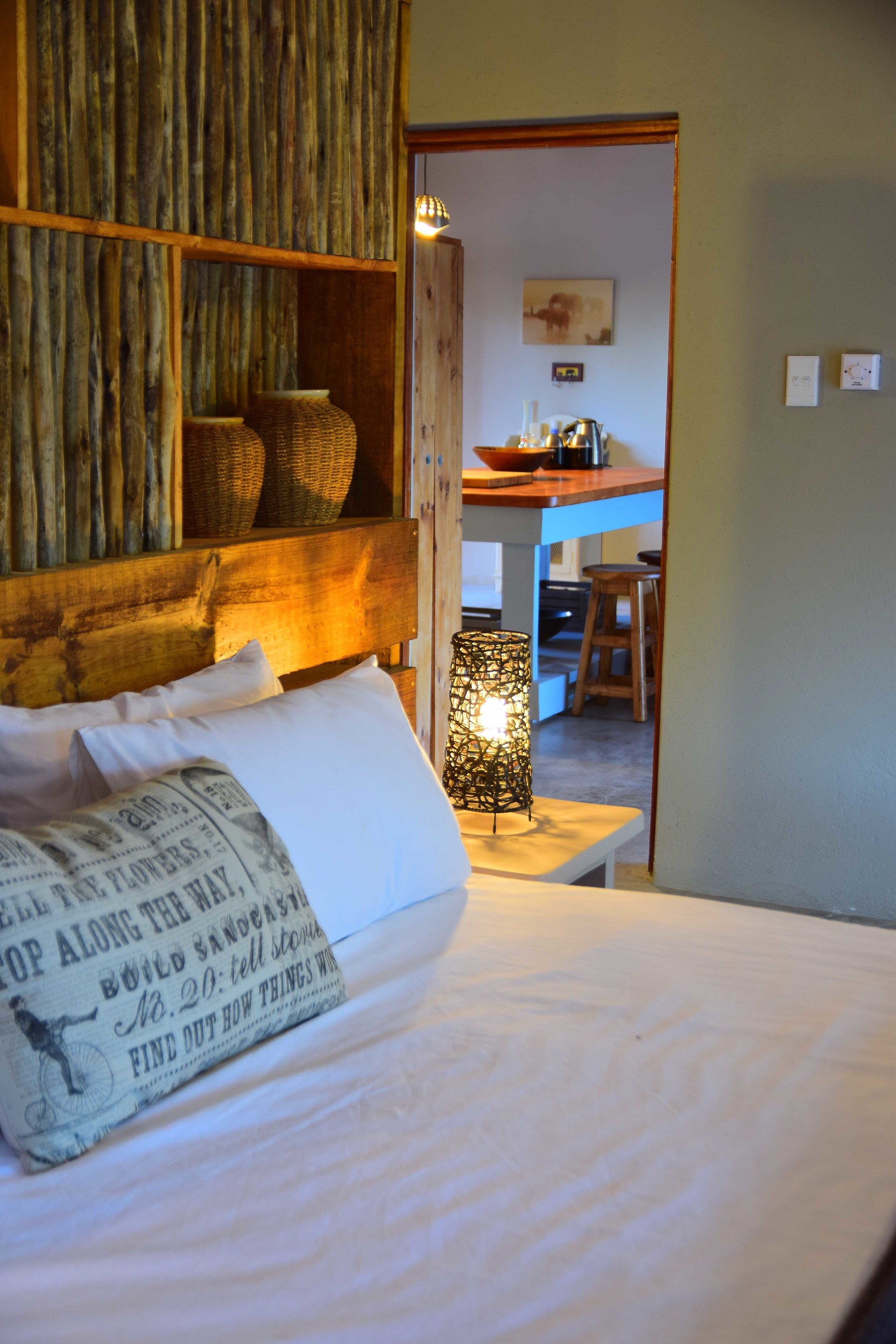 Luxury-Villa, 2 Schlafzimmer, Gartenblick, zum Garten hin | 2 Schlafzimmer, Zimmersafe, Schreibtisch, Bügeleisen/Bügelbrett