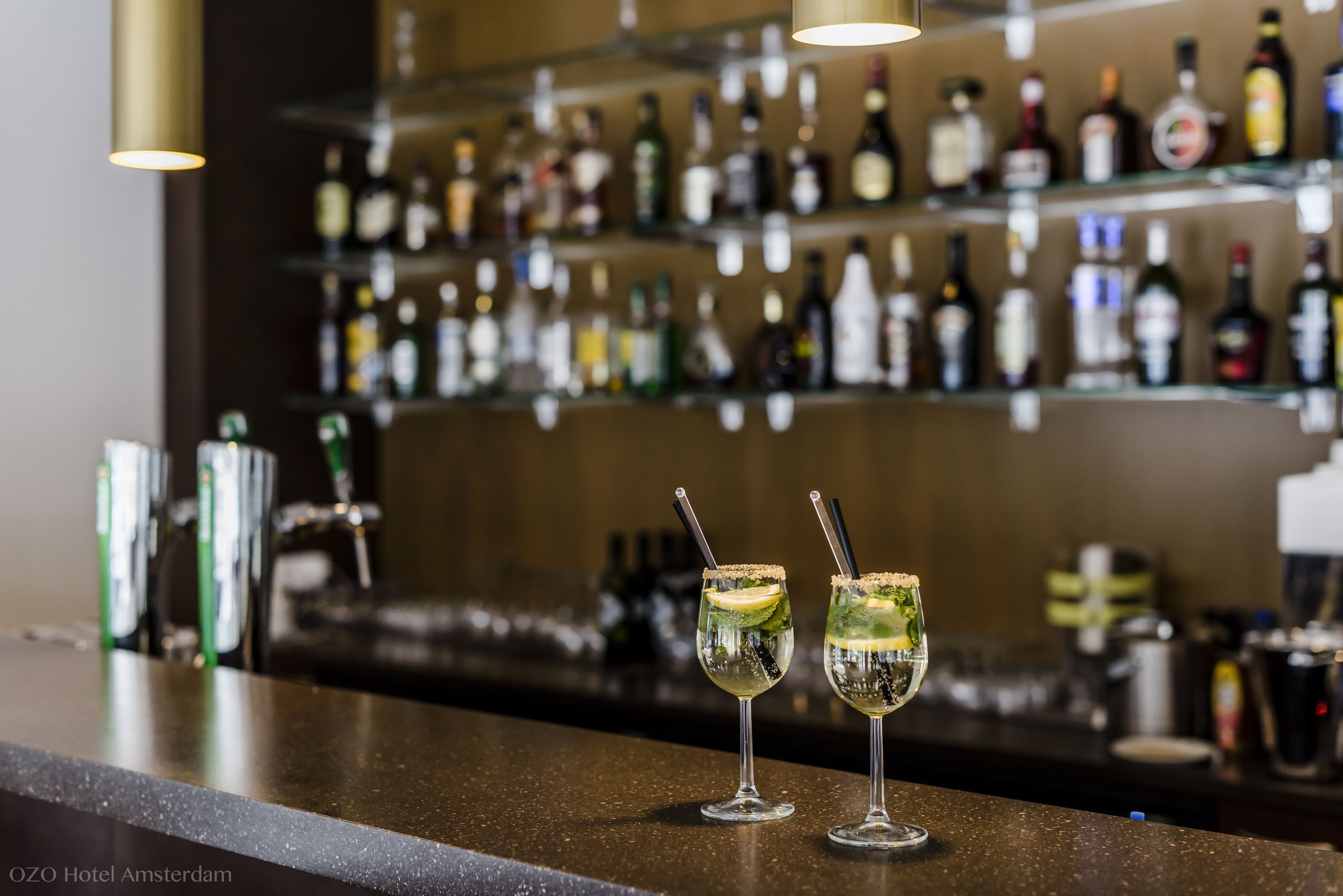 Bar (en el alojamiento)