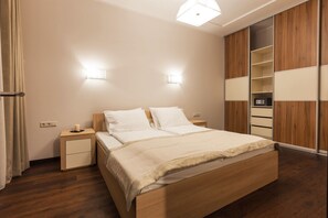 2 chambres, coffres-forts dans les chambres, chambres insonorisées