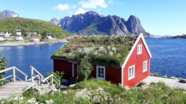 View from property - Reine Rorbuer - by Classic Norway Hotels (Moskenes)