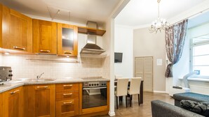 Town Hall Square Apartment, Sauna (Accesible by Elevator) | Eget kjøkken