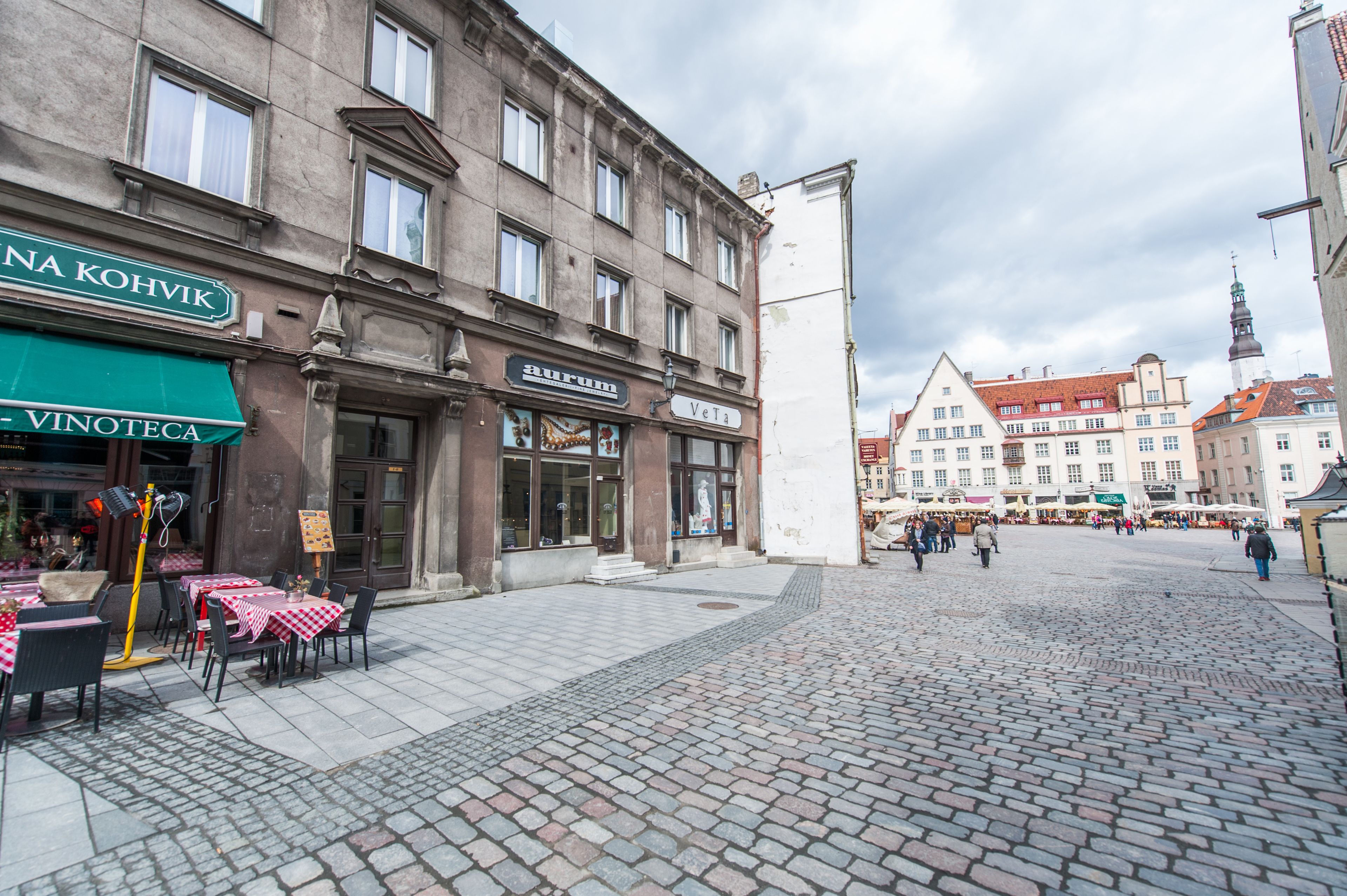 Old Town Two Bedroom Apartment | Street view