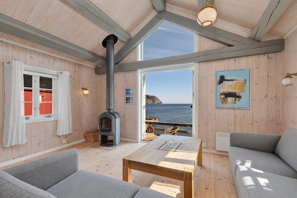 Superior huisje, 2 slaapkamers, keuken, aan zee | Individueel gedecoreerd, individueel gemeubileerd, beddengoed