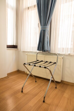 Chambre Double Standard, vue ville | Équipements de la chambre
