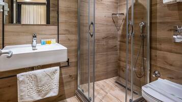 Ducha y cabezal de ducha tipo lluvia