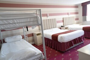 مكواة/لوح كي وواي فاي مجانًا وملاءات أسرّة