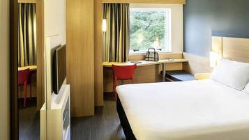 Standard Room, 1 Double Bed | Minibar, free WiFi, bed sheets