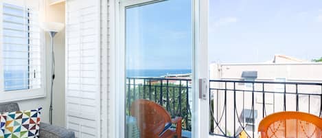 Luxury Suite, Ocean View | Water view