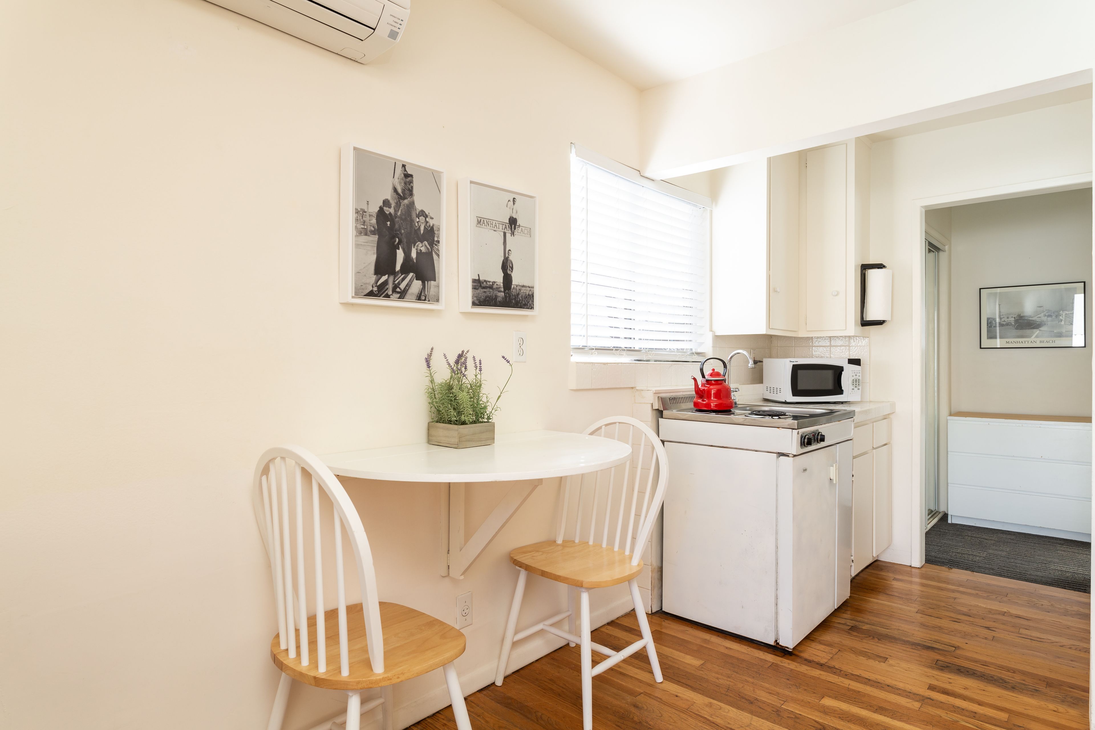 apartment, poolside | private kitchenette | fridge, coffee/tea maker