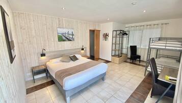 Comfort Quadruple Room