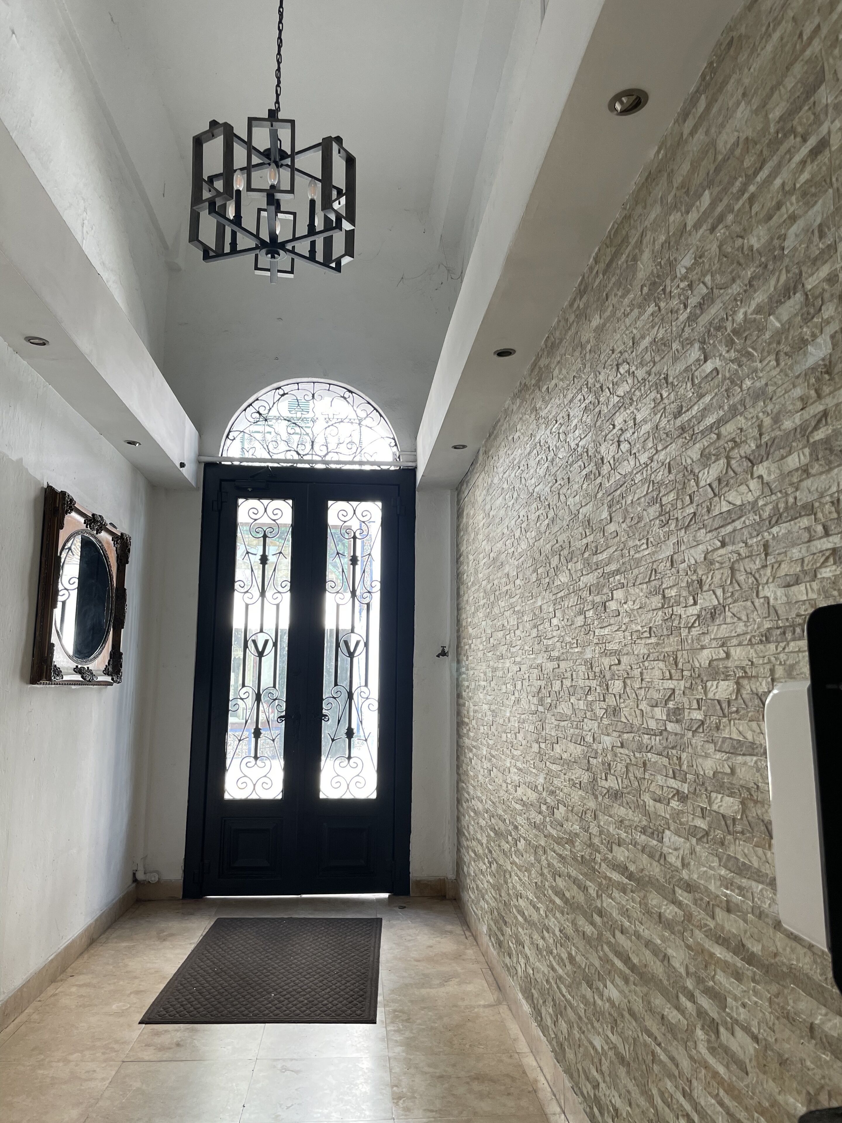 内部エントランス