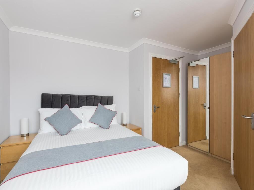 standard double room | free wifi