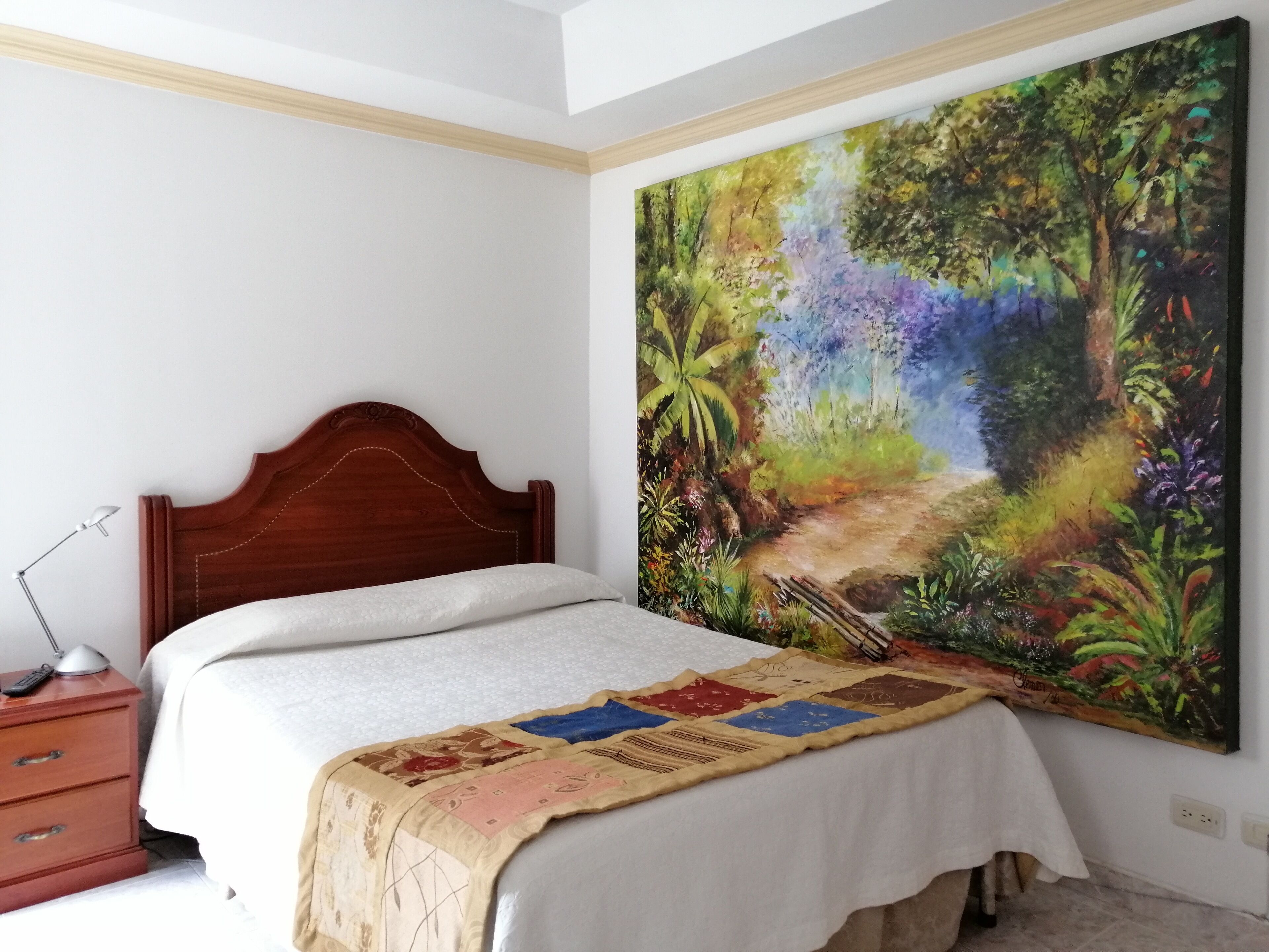 standard room | minibar, in-room safe, rollaway beds, free wifi