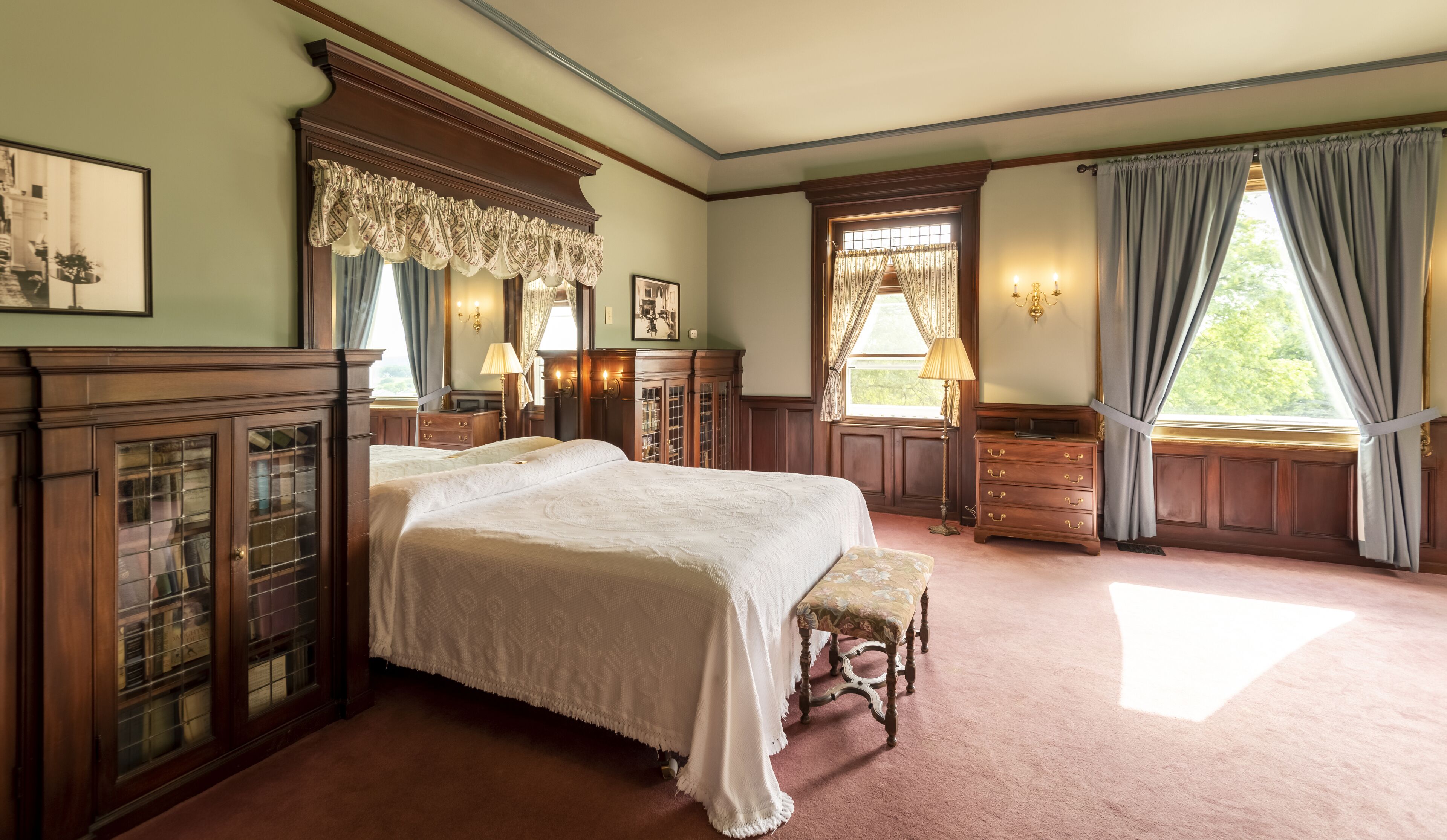 Rum | Individuell inredning, unika möbler och strykjärn/strykbräda