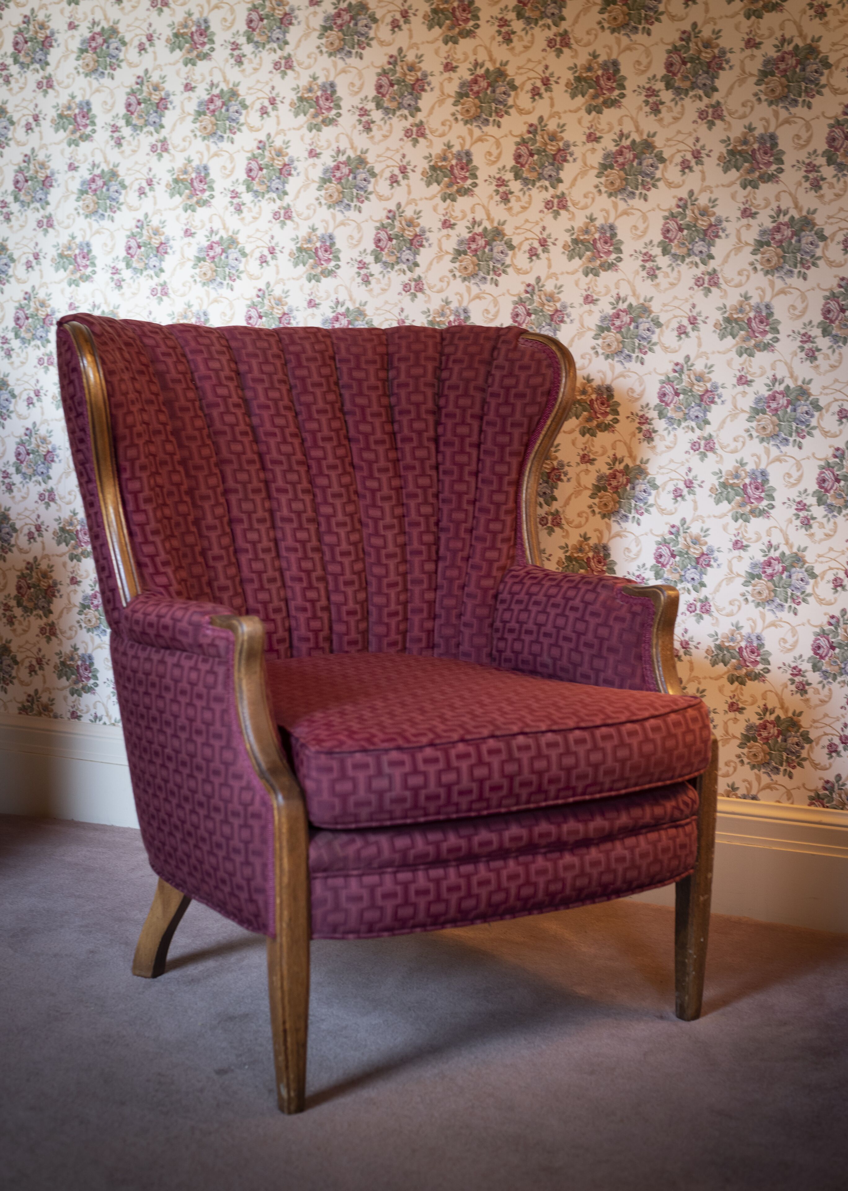 smith room | 1 bedroom, individually decorated, individually furnished