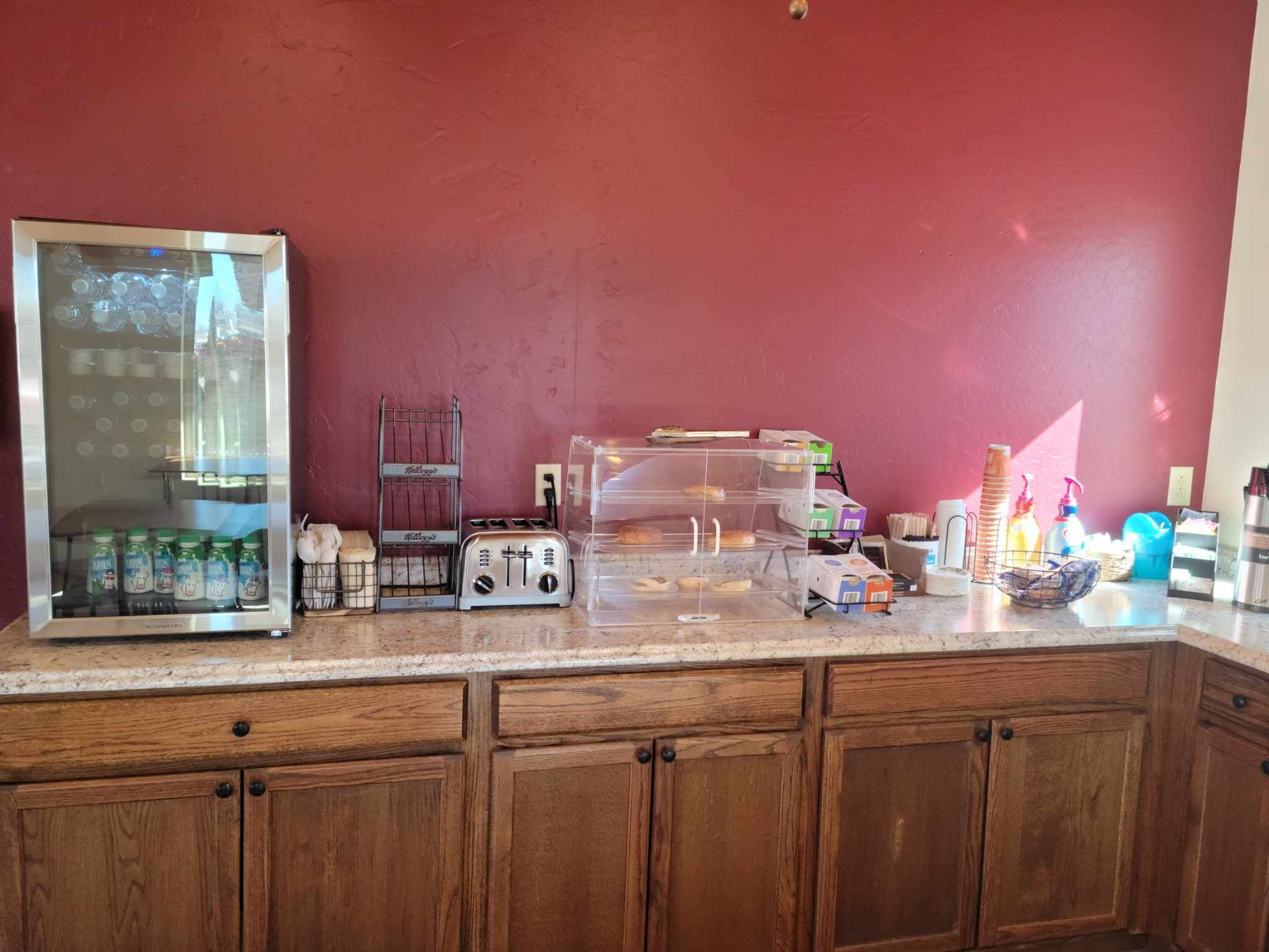 包含每日外带式早餐