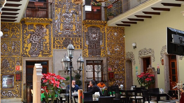 Breakfast and lunch served - Hotel La Rotonda (Guadalajara)