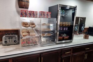 Free daily buffet breakfast