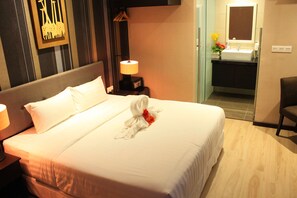 Premium Room, 1 King Bed