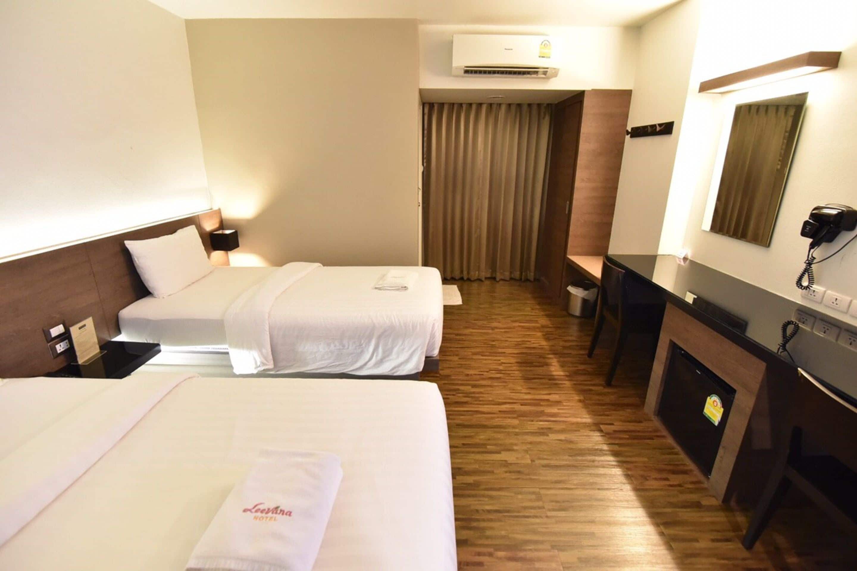 standard triple room | desk, free wifi