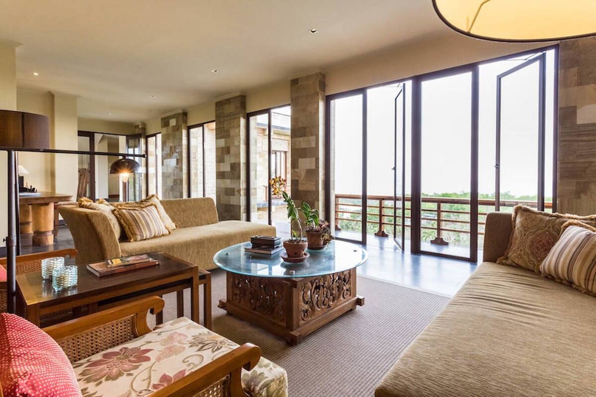 Villa luxueuse, 1 chambre | Aire de séjour | Téléviseur
