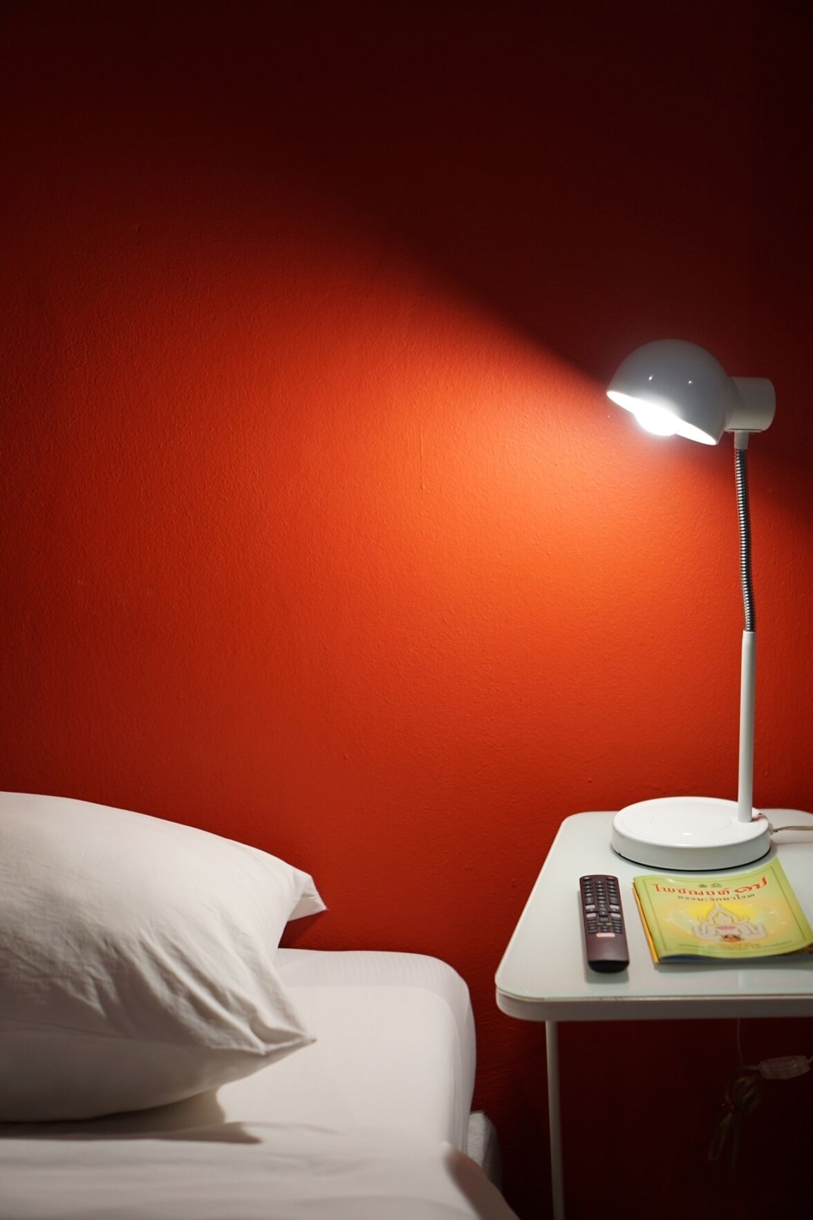 Desk, free wired Internet, bed sheets