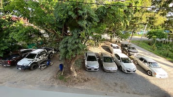 Ngoại thất