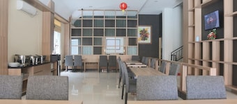 Miracle Hotel Manado