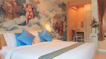 32-inch LCD TV with cable channels, TV