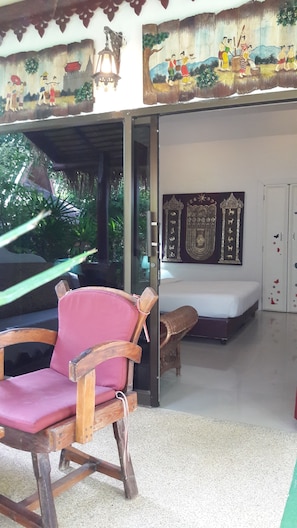 Large Room | มินิบาร์ฟรี, ตู้นิรภัยในห้องพัก, โต๊ะทำงาน, Wi-Fi ฟรี