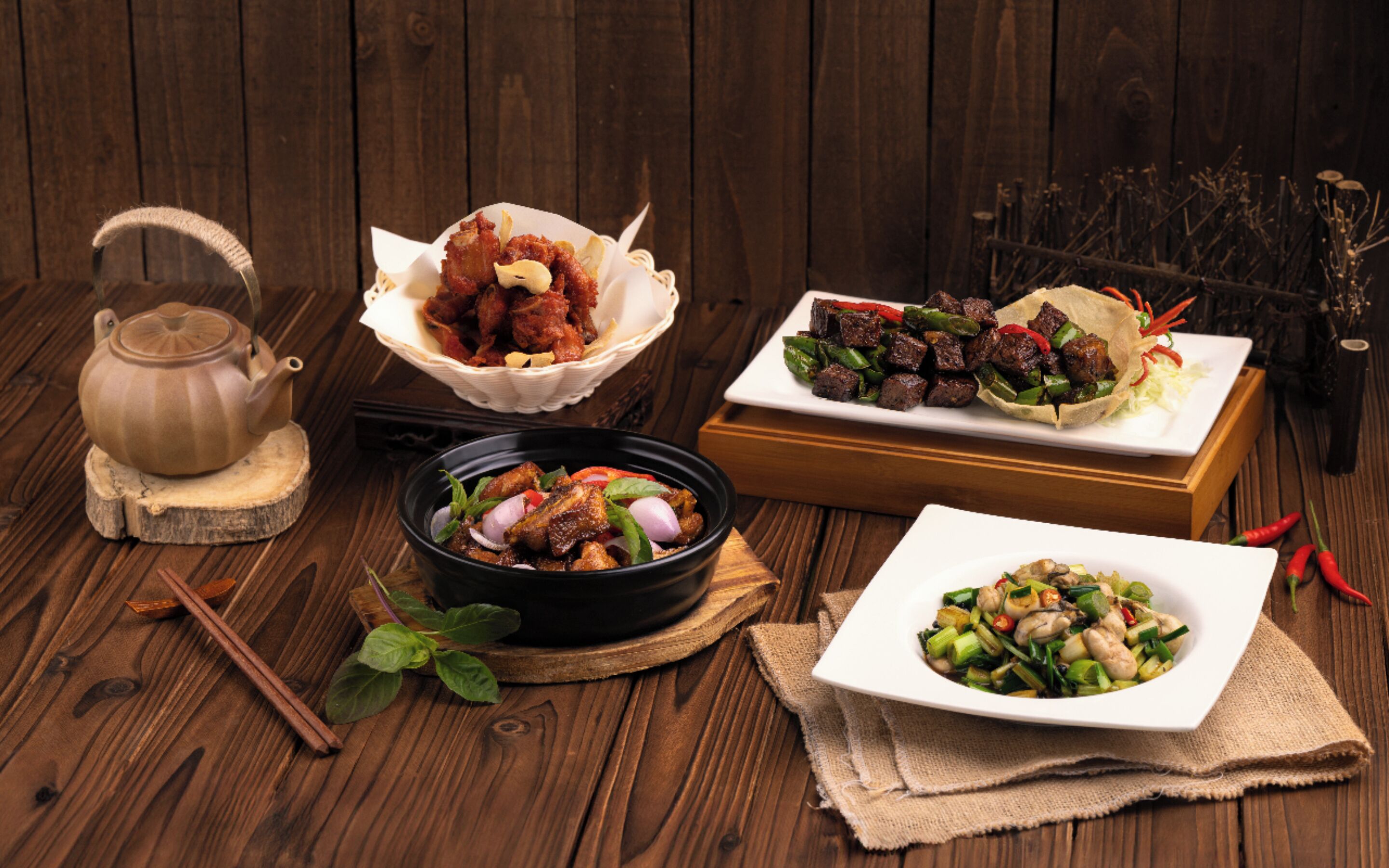 Photo - Broadway Hotel