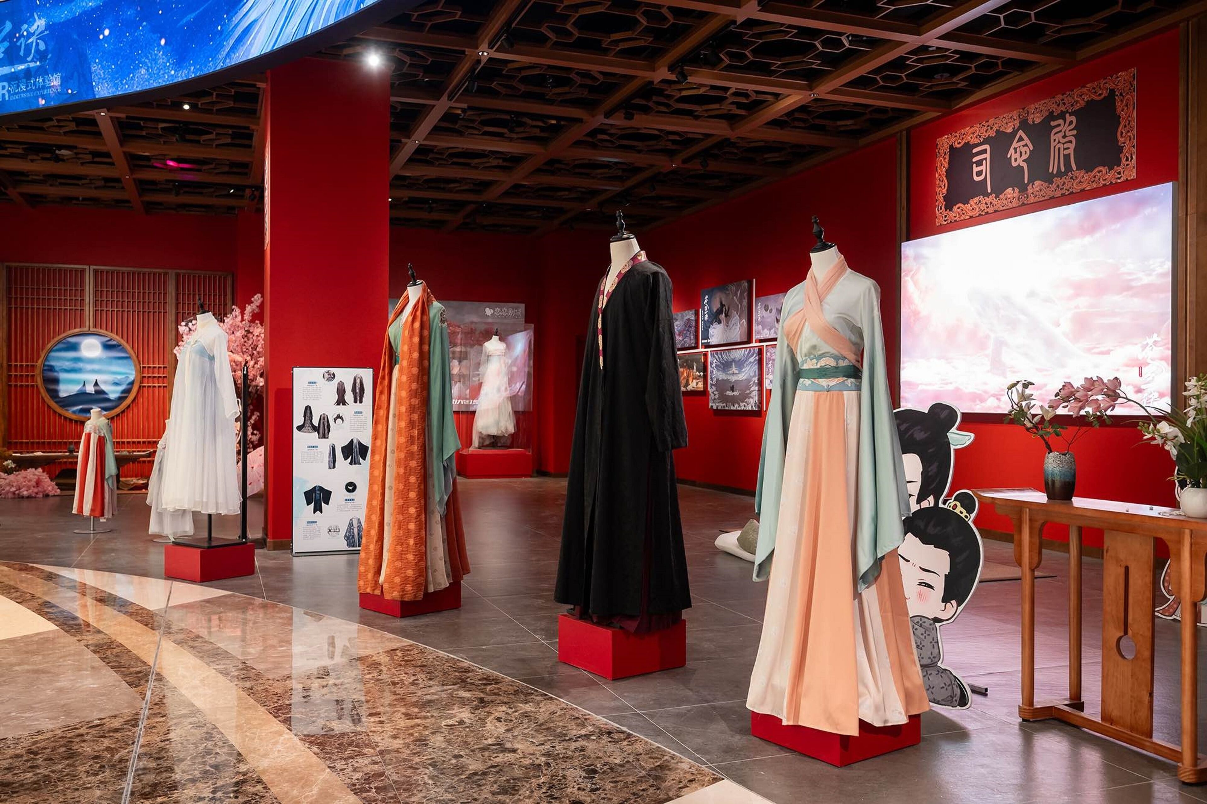 Photo - Broadway Hotel