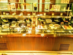 Daily buffet breakfast for a fee