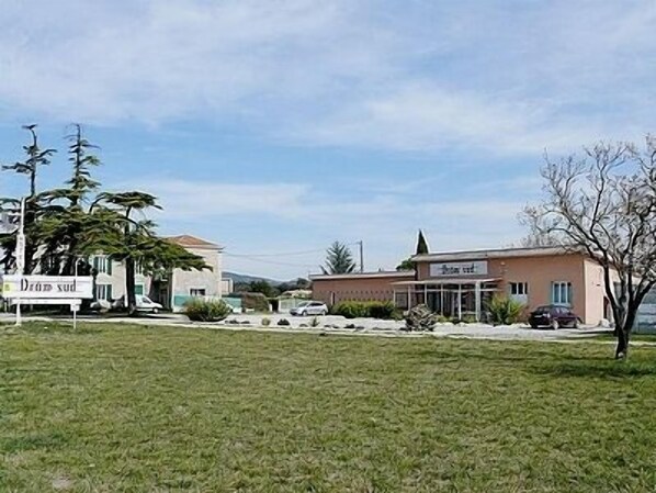 Bahagian luar