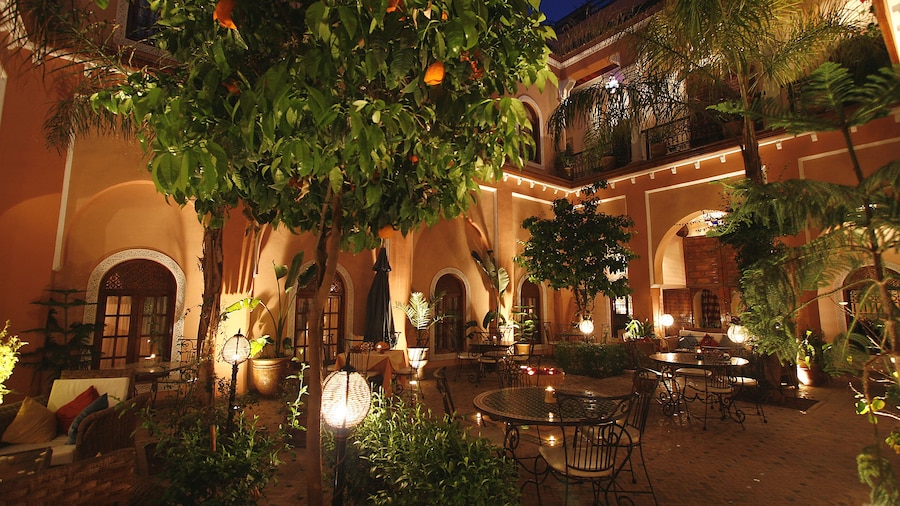 Riad Amina
