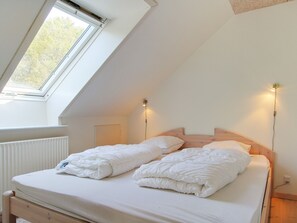 Family Apartment, Ensuite