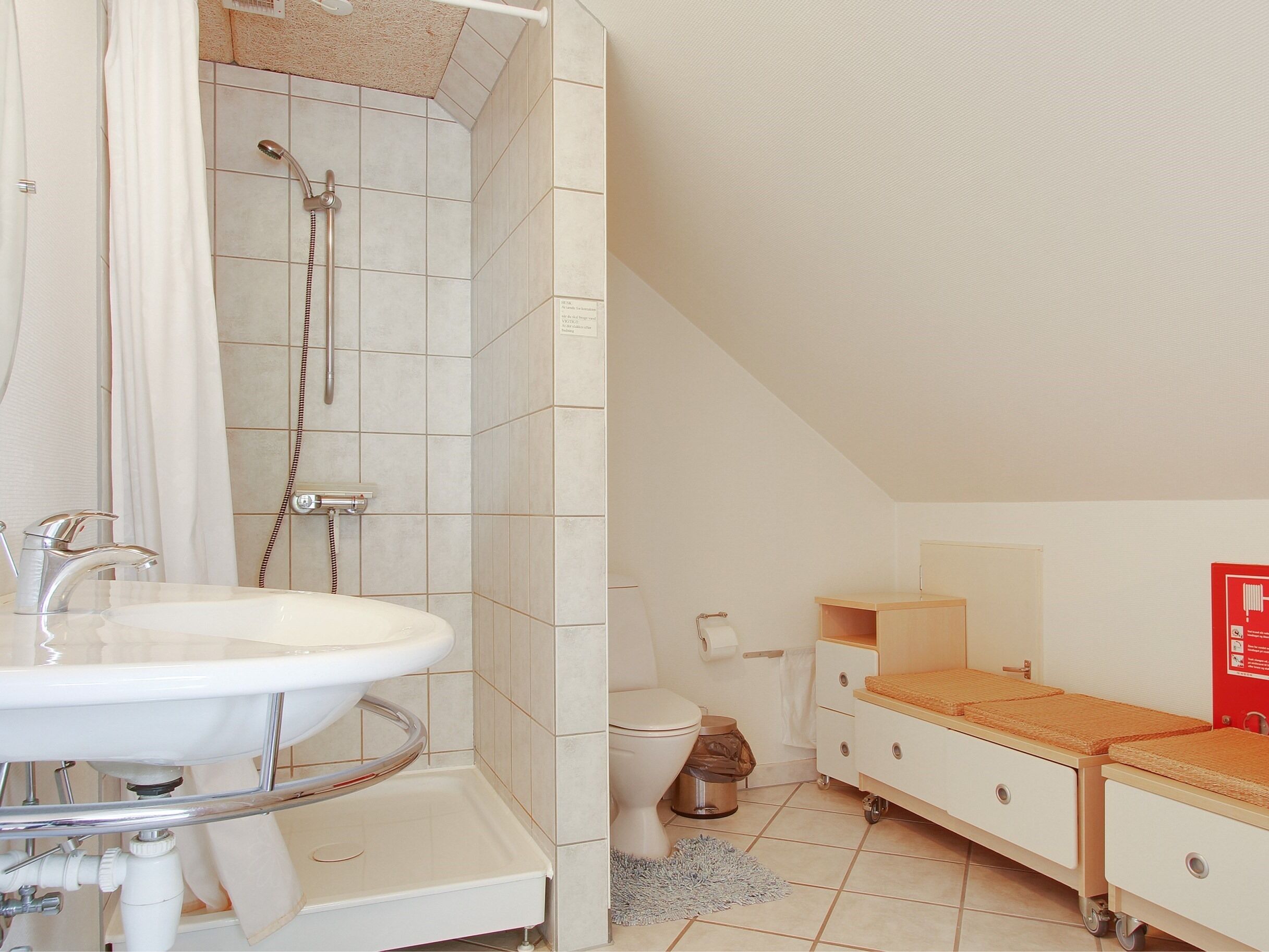 Family Apartment, Ensuite | Bathroom