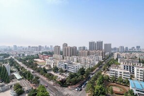 Unclassified image, 3 of 33, button - Artwell International Hotel (RIZHAO)