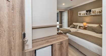 Alphonse Hotel