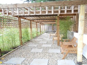 Garden - Mapesbury Hostel (London)
