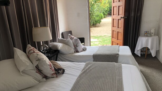 Unclassified image, 1 of 40, button - One One Guesthouse (Cape Town)