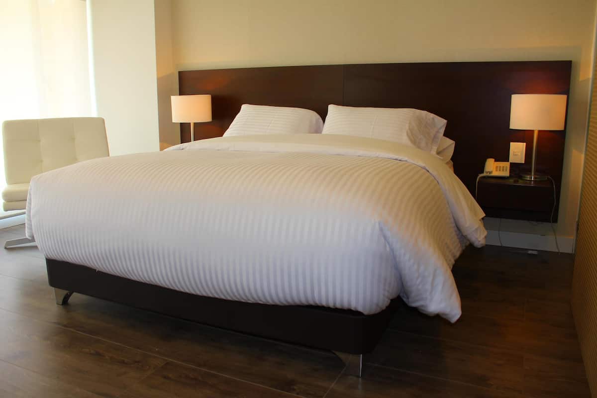 Frette Italian sheets, premium bedding, down duvets, pillow-top beds